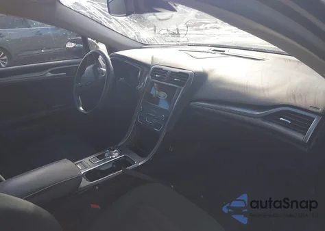 2020 Ford Fusion Hybrid Se from USA, damaged, VIN 3FA6P0LU5LR233581